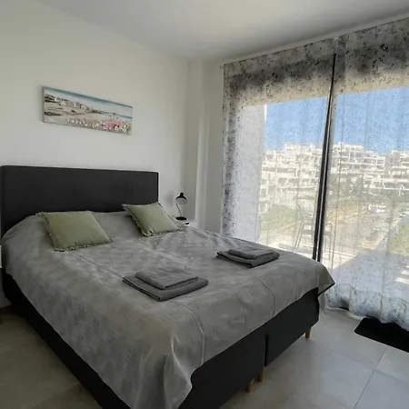Intermobiliaria - South Bay Iii Ph Apartment Estepona