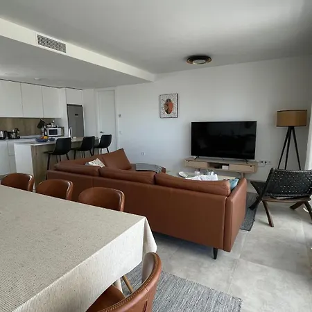 Intermobiliaria - South Bay Iii Ph Appartement
